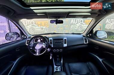 Внедорожник / Кроссовер Mitsubishi Outlander XL 2007 в 