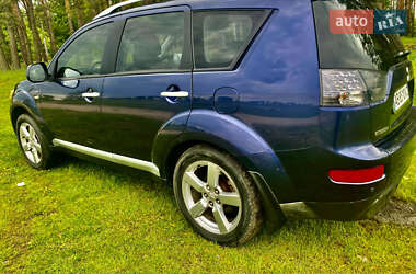 Позашляховик / Кросовер Mitsubishi Outlander XL 2008 в Вінниці