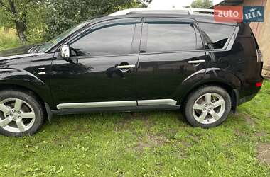 Внедорожник / Кроссовер Mitsubishi Outlander XL 2007 в 