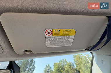 Внедорожник / Кроссовер Mitsubishi Outlander XL 2010 в 