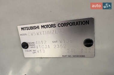 Внедорожник / Кроссовер Mitsubishi Outlander XL 2010 в 