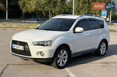 Внедорожник / Кроссовер Mitsubishi Outlander XL 2010 в 