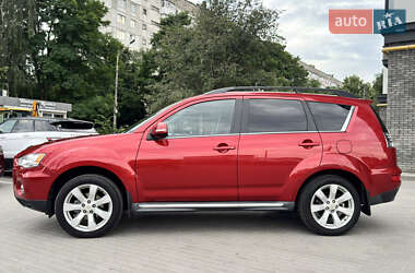 Внедорожник / Кроссовер Mitsubishi Outlander XL 2011 в 