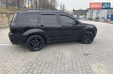 Внедорожник / Кроссовер Mitsubishi Outlander XL 2007 в 