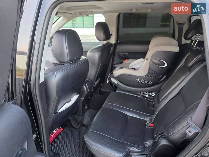 Внедорожник / Кроссовер Mitsubishi Outlander XL 2007 в Одессе фото 7 Внедорожник / Кроссовер Mitsubishi Outlander XL 2007 в Одессе