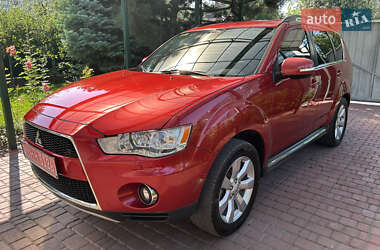 Внедорожник / Кроссовер Mitsubishi Outlander XL 2012 в Белой Церкви