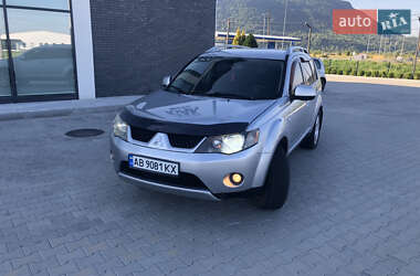 Внедорожник / Кроссовер Mitsubishi Outlander XL 2008 в Хусте