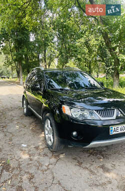 Внедорожник / Кроссовер Mitsubishi Outlander XL 2008 в Лозовой