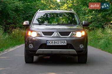 Внедорожник / Кроссовер Mitsubishi Outlander XL 2008 в Белой Церкви