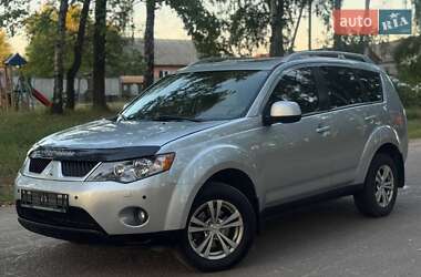 Позашляховик / Кросовер Mitsubishi Outlander XL 2008 в Охтирці
