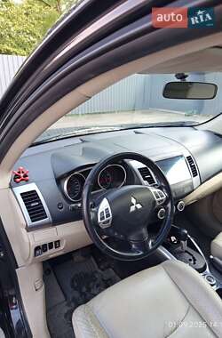 Внедорожник / Кроссовер Mitsubishi Outlander XL 2007 в 