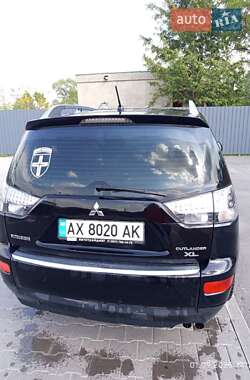 Внедорожник / Кроссовер Mitsubishi Outlander XL 2007 в 