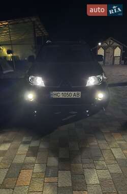 Позашляховик / Кросовер Mitsubishi Outlander XL 2008 в Львові