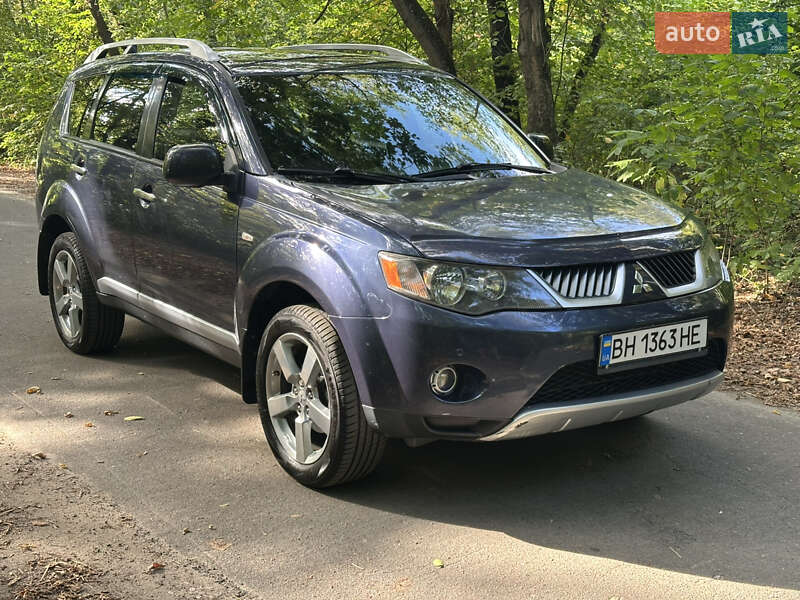 Mitsubishi Outlander XL 2008