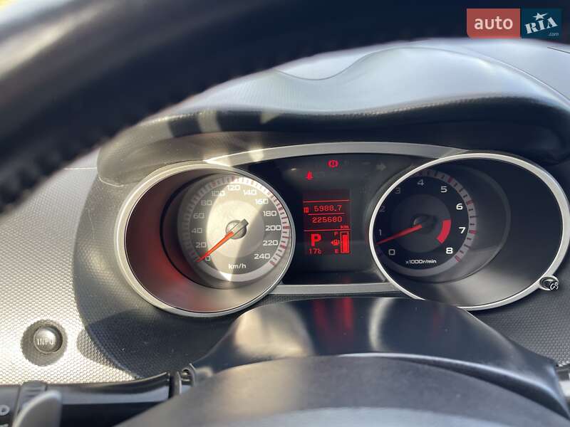 Позашляховик / Кросовер Mitsubishi Outlander XL 2008 в Вінниці