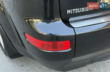 Внедорожник / Кроссовер Mitsubishi Outlander XL 2007 в 