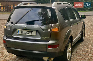 Внедорожник / Кроссовер Mitsubishi Outlander XL 2009 в 