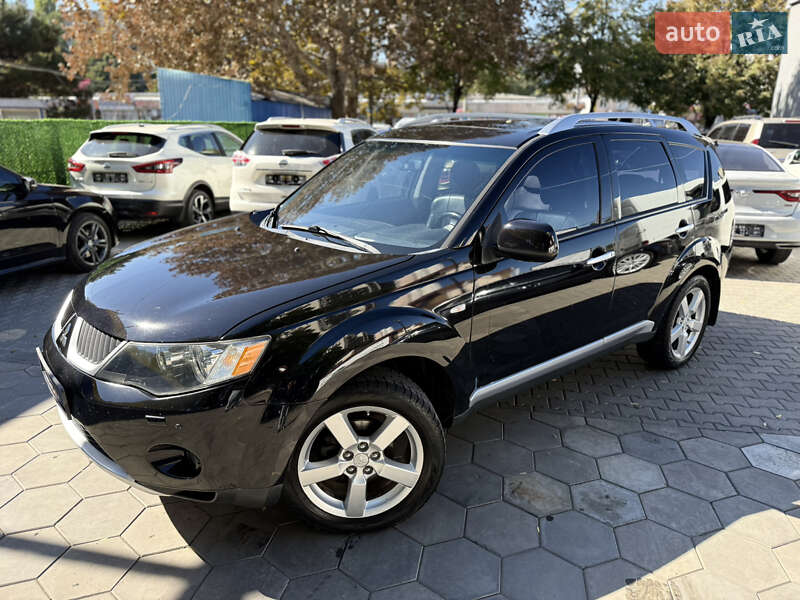 Внедорожник / Кроссовер Mitsubishi Outlander XL 2007 в Одессе