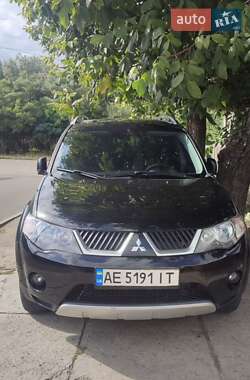 Внедорожник / Кроссовер Mitsubishi Outlander XL 2009 в 
