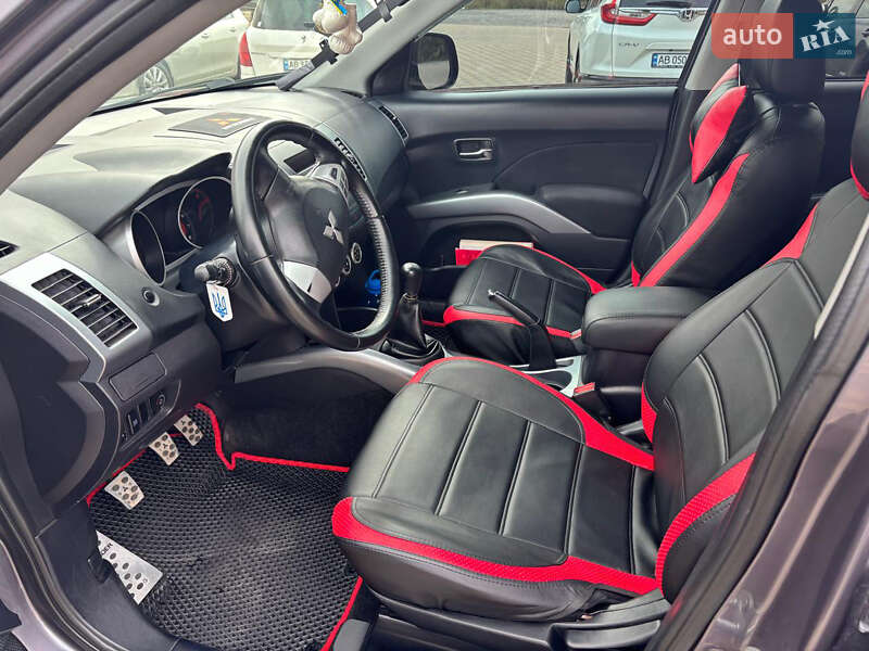 Внедорожник / Кроссовер Mitsubishi Outlander XL 2008 в Гайсине