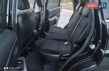 Внедорожник / Кроссовер Mitsubishi Outlander XL 2011 в 