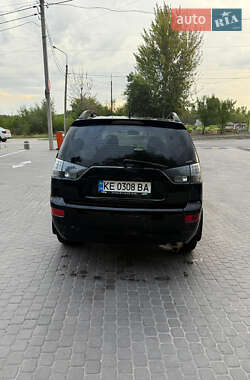 Внедорожник / Кроссовер Mitsubishi Outlander XL 2008 в 