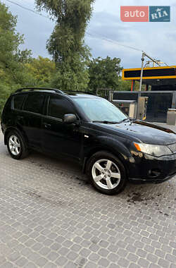 Внедорожник / Кроссовер Mitsubishi Outlander XL 2008 в 