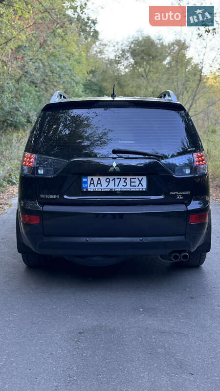 Внедорожник / Кроссовер Mitsubishi Outlander XL 2008 в Белой Церкви фото 12 Внедорожник / Кроссовер Mitsubishi Outlander XL 2008 в Белой Церкви