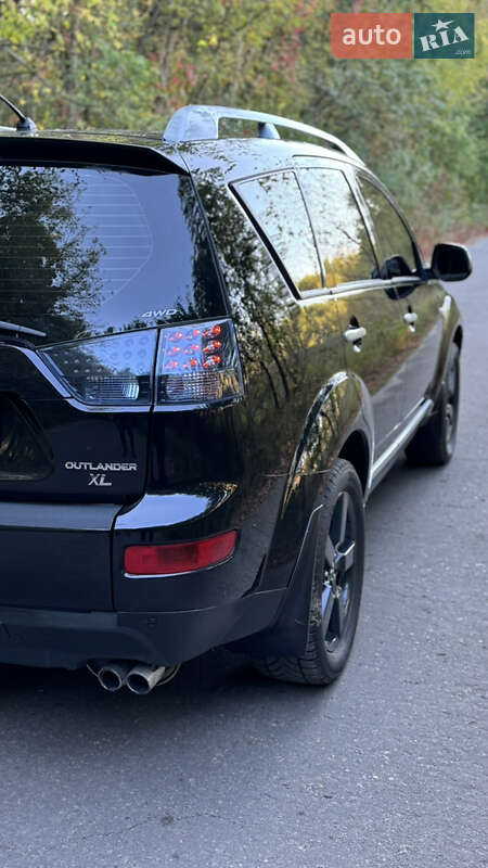 Внедорожник / Кроссовер Mitsubishi Outlander XL 2008 в Белой Церкви фото 13 Внедорожник / Кроссовер Mitsubishi Outlander XL 2008 в Белой Церкви