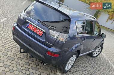 Внедорожник / Кроссовер Mitsubishi Outlander XL 2009 в 