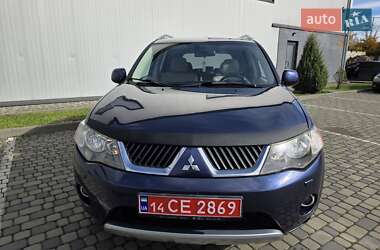Внедорожник / Кроссовер Mitsubishi Outlander XL 2009 в 