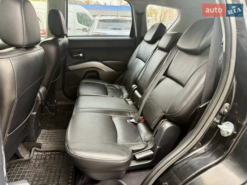 Внедорожник / Кроссовер Mitsubishi Outlander XL 2008 в Харькове фото 8 Внедорожник / Кроссовер Mitsubishi Outlander XL 2008 в Харькове