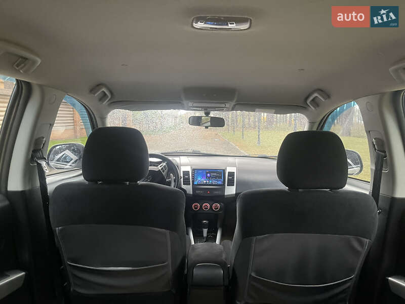 Внедорожник / Кроссовер Mitsubishi Outlander XL 2008 в Чернигове фото 32 Внедорожник / Кроссовер Mitsubishi Outlander XL 2008 в Чернигове