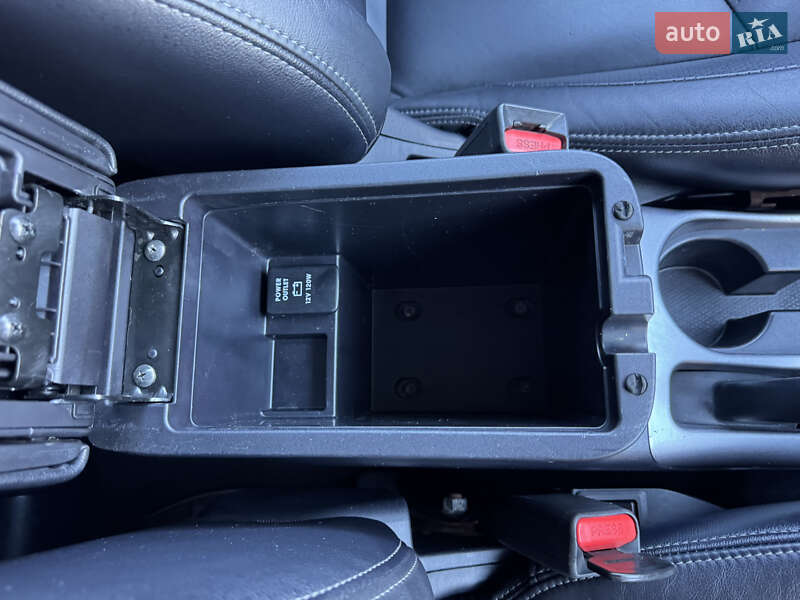 Позашляховик / Кросовер Mitsubishi Outlander XL 2008 в Івано-Франківську