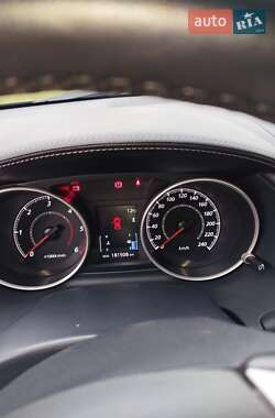 Позашляховик / Кросовер Mitsubishi Outlander XL 2010 в  фото 38 Позашляховик / Кросовер Mitsubishi Outlander XL 2010 в