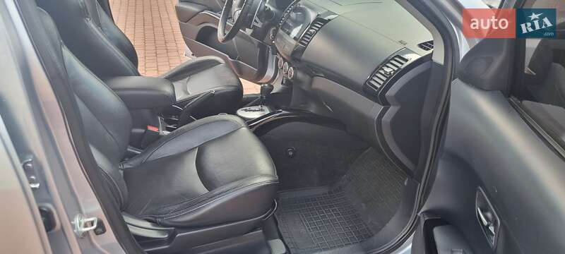 Позашляховик / Кросовер Mitsubishi Outlander XL 2007 в Кам'янському фото 19 Позашляховик / Кросовер Mitsubishi Outlander XL 2007 в Кам'янському