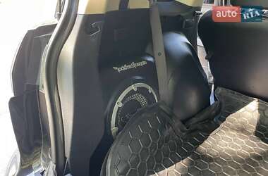 Внедорожник / Кроссовер Mitsubishi Outlander XL 2012 в 