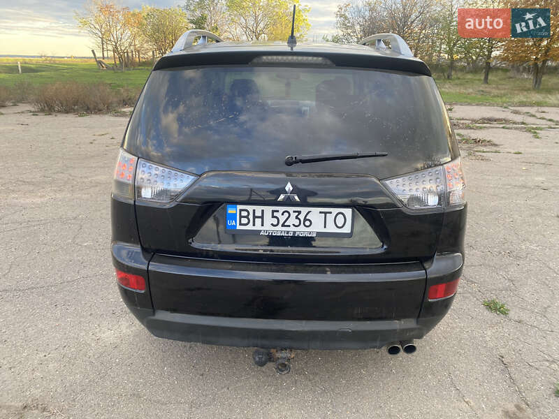 Позашляховик / Кросовер Mitsubishi Outlander XL 2007 в Іванівці фото 3 Позашляховик / Кросовер Mitsubishi Outlander XL 2007 в Іванівці