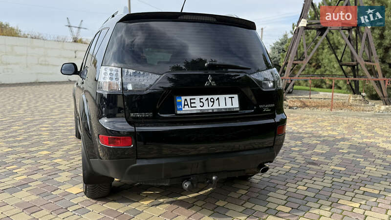 Внедорожник / Кроссовер Mitsubishi Outlander XL 2009 в Днепре фото 11 Внедорожник / Кроссовер Mitsubishi Outlander XL 2009 в Днепре