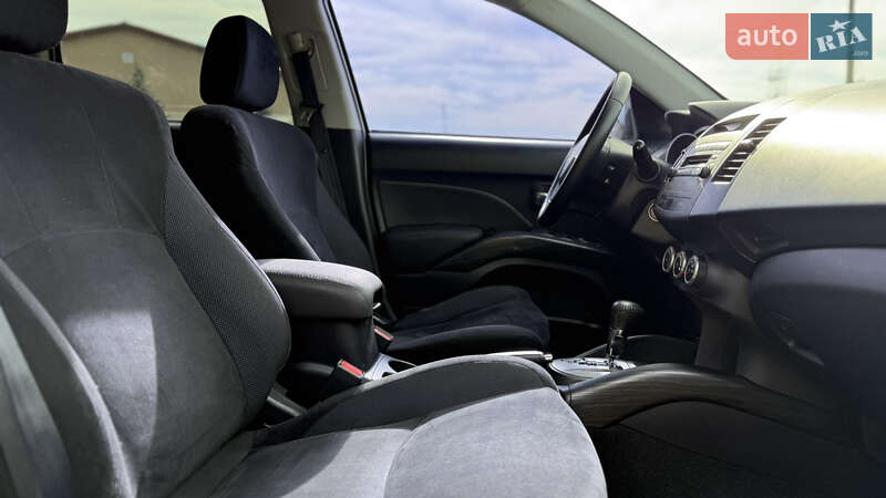 Внедорожник / Кроссовер Mitsubishi Outlander XL 2009 в Днепре фото 24 Внедорожник / Кроссовер Mitsubishi Outlander XL 2009 в Днепре