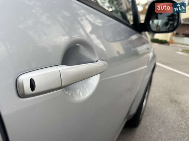 Позашляховик / Кросовер Mitsubishi Outlander XL 2008 в Харкові фото 12 Позашляховик / Кросовер Mitsubishi Outlander XL 2008 в Харкові