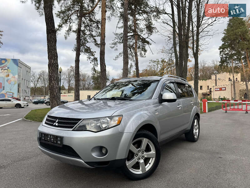 Позашляховик / Кросовер Mitsubishi Outlander XL 2008 в Харкові фото 35 Позашляховик / Кросовер Mitsubishi Outlander XL 2008 в Харкові