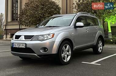 Внедорожник / Кроссовер Mitsubishi Outlander XL 2007 в Киеве