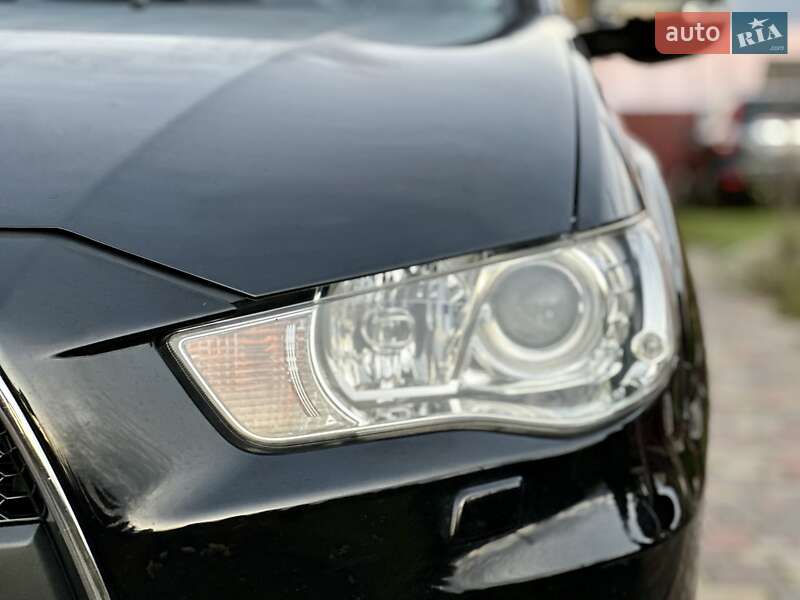 Внедорожник / Кроссовер Mitsubishi Outlander XL 2012 в Владимирце фото 39 Внедорожник / Кроссовер Mitsubishi Outlander XL 2012 в Владимирце