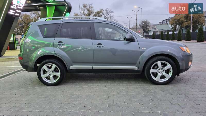 Позашляховик / Кросовер Mitsubishi Outlander XL 2007 в Одесі фото 5 Позашляховик / Кросовер Mitsubishi Outlander XL 2007 в Одесі