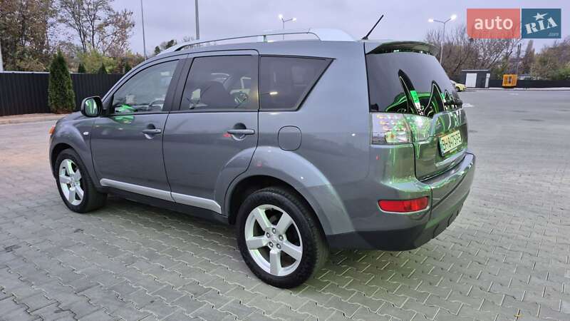 Позашляховик / Кросовер Mitsubishi Outlander XL 2007 в Одесі фото 15 Позашляховик / Кросовер Mitsubishi Outlander XL 2007 в Одесі