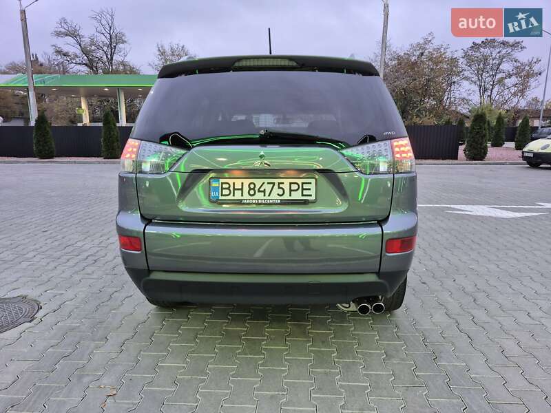Позашляховик / Кросовер Mitsubishi Outlander XL 2007 в Одесі фото 97 Позашляховик / Кросовер Mitsubishi Outlander XL 2007 в Одесі