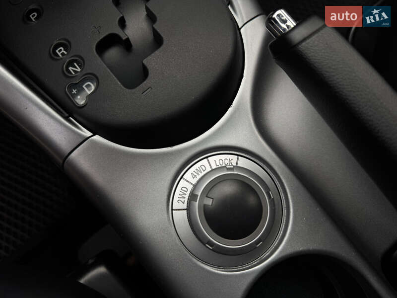 Внедорожник / Кроссовер Mitsubishi Outlander XL 2008 в Харькове