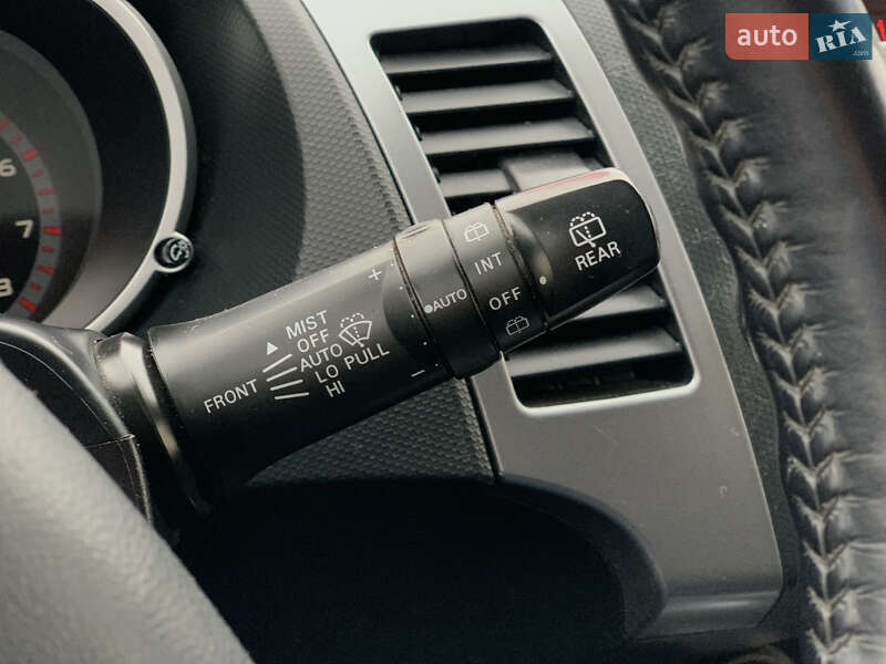 Позашляховик / Кросовер Mitsubishi Outlander XL 2009 в Бердичеві фото 46 Позашляховик / Кросовер Mitsubishi Outlander XL 2009 в Бердичеві