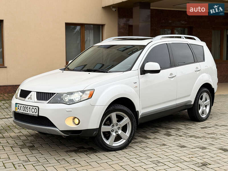 Внедорожник / Кроссовер Mitsubishi Outlander XL 2008 в Харькове